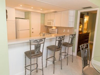 Beach Condo Weekly Rental on Siesta Key Beach